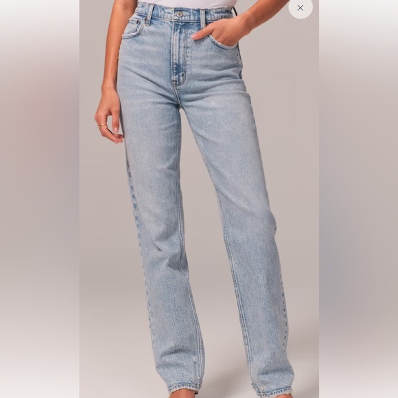 Abercrombie Ultra High Rise 90s Straight Jean Sz 28s - Picture 1 of 6